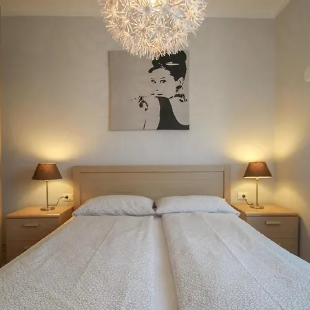 Ferienwohnung Fur 2 Personen Ca 25 Qm In Novigrad, Istrien Istrische Riviera - B61336 *
